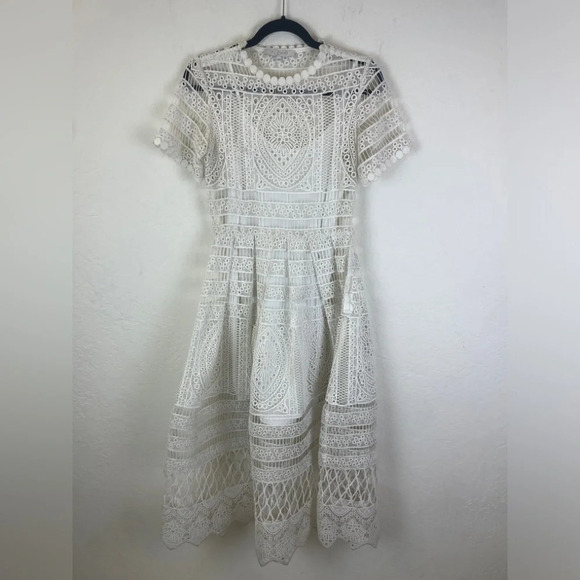 Alexis Alanna Short-Sleeve Lace Midi Dress, White in size XS - Picture 6 of 13
